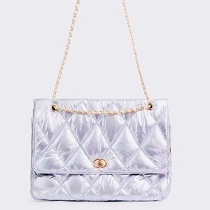 OVERSIZED QUILTED PUFFA SHOULDER BAG SILVER 🔥